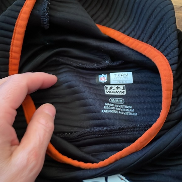 Broncos size medium women’s hoodie - Picture 2 of 3